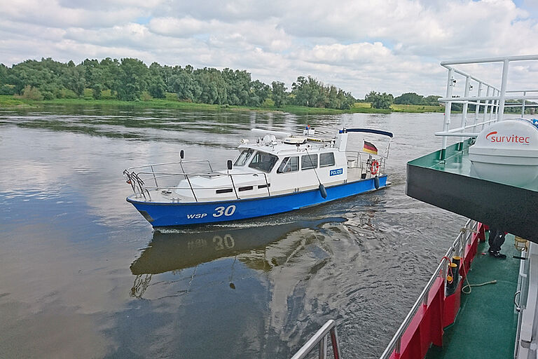 Foto eines Boots der Wasserschutzpolizei